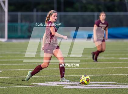 Thumbnail 2 in Indianapolis Cardinal Ritter vs. Brebeuf Jesuit Preparatory (IHSAA 2A Sectional Semi-final) photogallery.