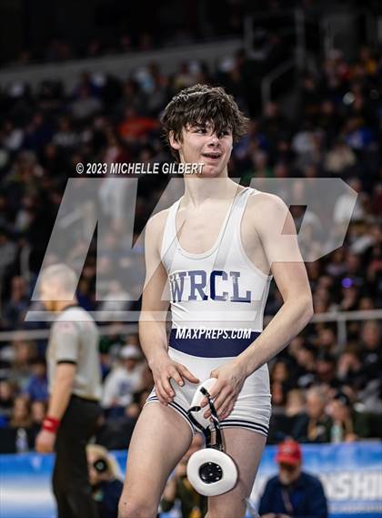 Thumbnail 1 in NYSPHSAA D2 Finals photogallery.