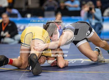 Thumbnail 3 in NYSPHSAA D2 Finals photogallery.