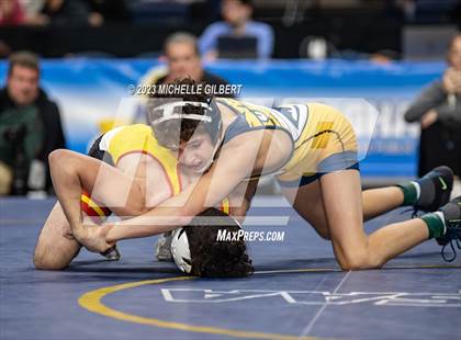 Thumbnail 1 in NYSPHSAA D2 Finals photogallery.