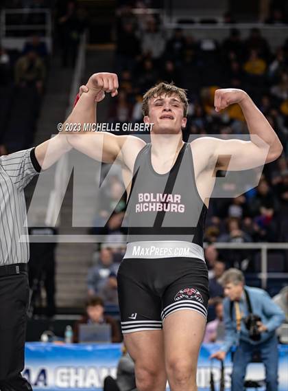 Thumbnail 1 in NYSPHSAA D2 Finals photogallery.