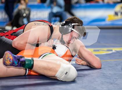 Thumbnail 1 in NYSPHSAA D2 Finals photogallery.