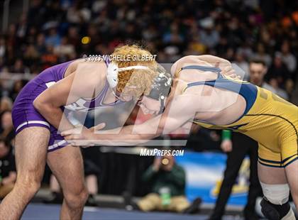 Thumbnail 1 in NYSPHSAA D2 Finals photogallery.