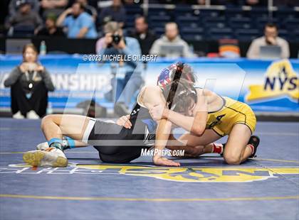 Thumbnail 3 in NYSPHSAA D2 Finals photogallery.