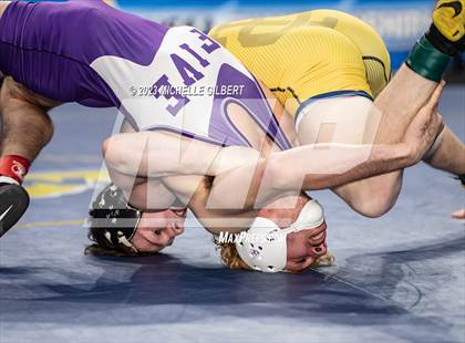 Thumbnail 2 in NYSPHSAA D2 Finals photogallery.