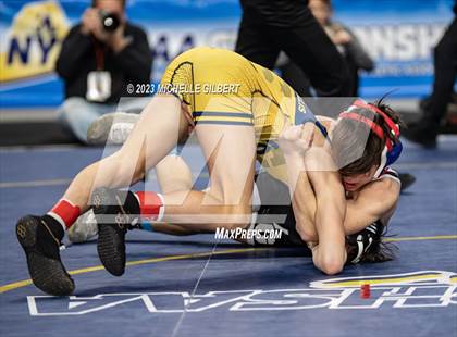 Thumbnail 1 in NYSPHSAA D2 Finals photogallery.