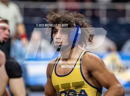 Thumbnail 1 in NYSPHSAA D2 Finals photogallery.