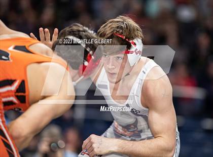 Thumbnail 1 in NYSPHSAA D2 Finals photogallery.