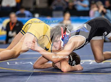 Thumbnail 1 in NYSPHSAA D2 Finals photogallery.