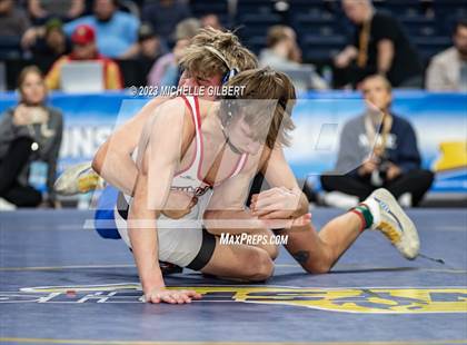 Thumbnail 3 in NYSPHSAA D2 Finals photogallery.