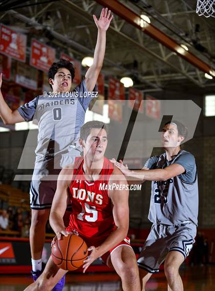 Thumbnail 2 in Cathedral Catholic @ Sonora (Mater Dei Extravaganza) photogallery.