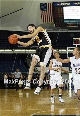 Thumbnail 2 in Capistrano Valley vs Diamond Bar (Nike Extravaganza) photogallery.