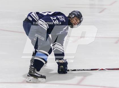 Thumbnail 2 in Wilton @ Stamford/Westhill photogallery.