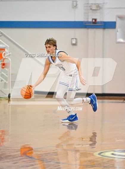 Thumbnail 3 in Hillsborough @ Jesuit photogallery.