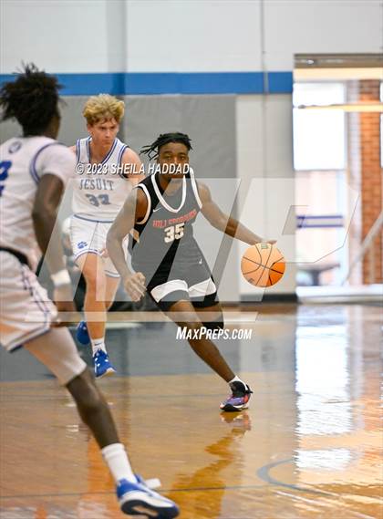 Thumbnail 3 in Hillsborough @ Jesuit photogallery.