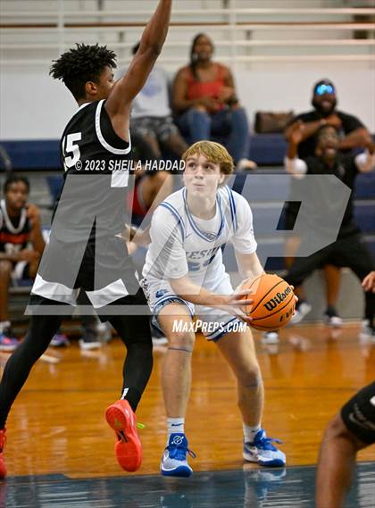 Thumbnail 1 in Hillsborough @ Jesuit photogallery.