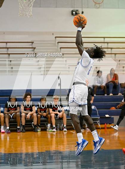 Thumbnail 2 in Hillsborough @ Jesuit photogallery.