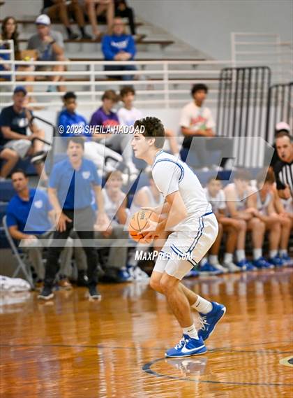 Thumbnail 3 in Hillsborough @ Jesuit photogallery.