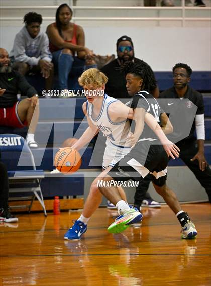Thumbnail 1 in Hillsborough @ Jesuit photogallery.