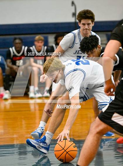 Thumbnail 2 in Hillsborough @ Jesuit photogallery.