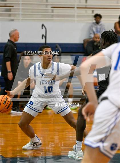 Thumbnail 2 in Hillsborough @ Jesuit photogallery.