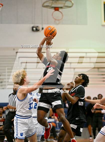 Thumbnail 1 in Hillsborough @ Jesuit photogallery.