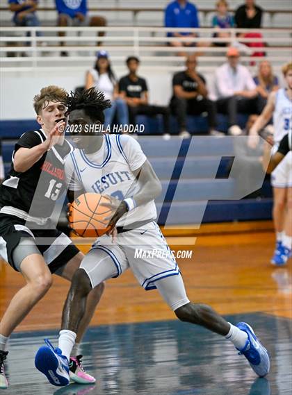 Thumbnail 1 in Hillsborough @ Jesuit photogallery.
