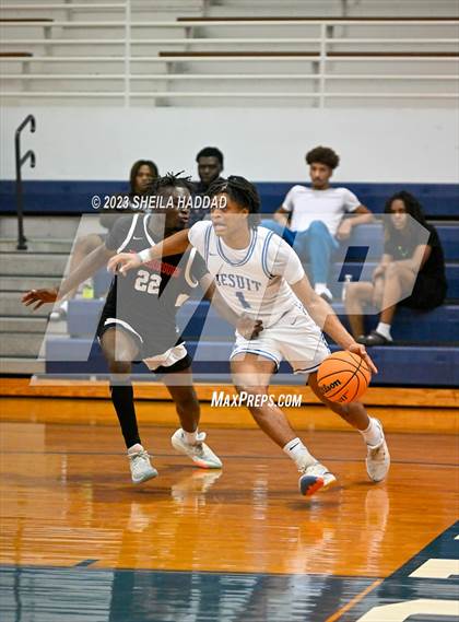 Thumbnail 2 in Hillsborough @ Jesuit photogallery.