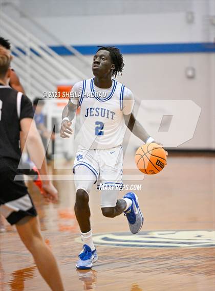 Thumbnail 2 in Hillsborough @ Jesuit photogallery.