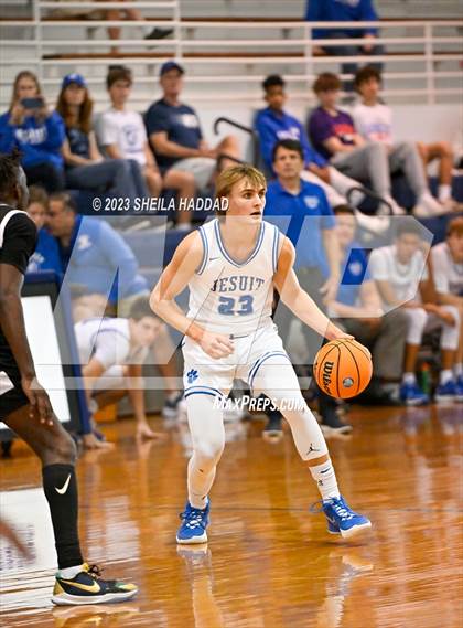 Thumbnail 2 in Hillsborough @ Jesuit photogallery.
