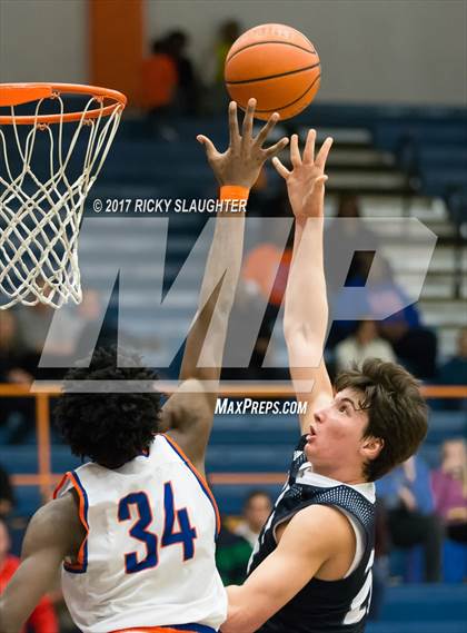 Thumbnail 2 in East St. Louis vs. St. Louis University photogallery.