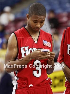 Thumbnail 2 in Horizon vs. Sacred Heart Cathedral (CIF State D4 Final) photogallery.