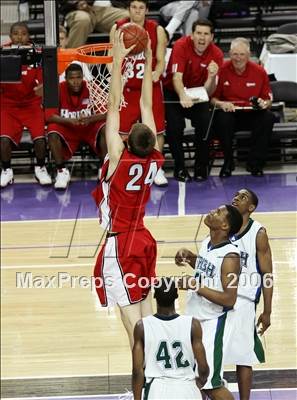 Thumbnail 2 in Horizon vs. Sacred Heart Cathedral (CIF State D4 Final) photogallery.