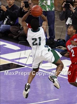 Thumbnail 1 in Horizon vs. Sacred Heart Cathedral (CIF State D4 Final) photogallery.