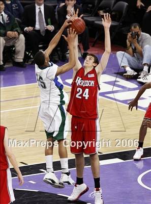 Thumbnail 3 in Horizon vs. Sacred Heart Cathedral (CIF State D4 Final) photogallery.