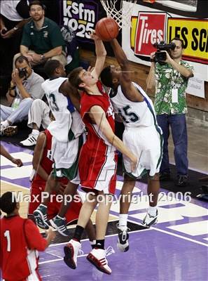 Thumbnail 2 in Horizon vs. Sacred Heart Cathedral (CIF State D4 Final) photogallery.