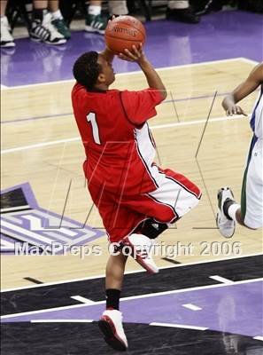 Thumbnail 3 in Horizon vs. Sacred Heart Cathedral (CIF State D4 Final) photogallery.