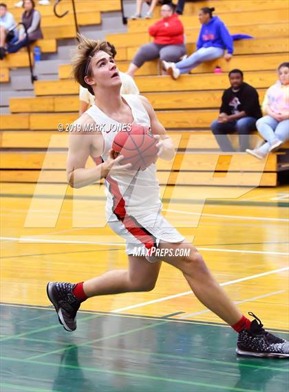 Thumbnail 2 in Chaparral vs. Thunderbird (Sunnyslope Hoopsgiving Basketball Tournament) photogallery.