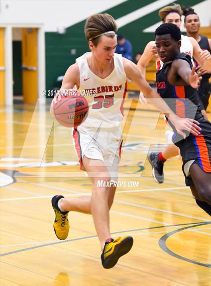 Thumbnail 3 in Chaparral vs. Thunderbird (Sunnyslope Hoopsgiving Basketball Tournament) photogallery.
