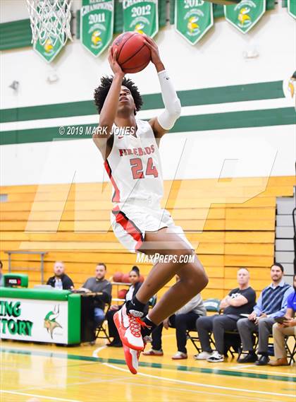Thumbnail 2 in Chaparral vs. Thunderbird (Sunnyslope Hoopsgiving Basketball Tournament) photogallery.