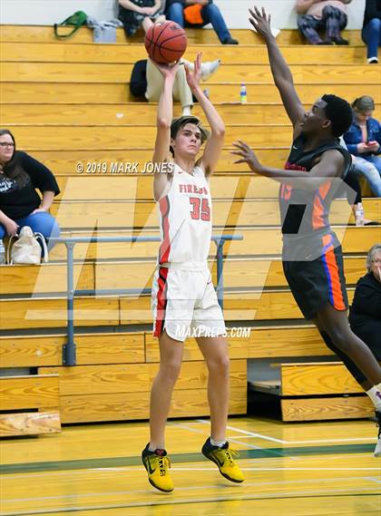 Thumbnail 2 in Chaparral vs. Thunderbird (Sunnyslope Hoopsgiving Basketball Tournament) photogallery.