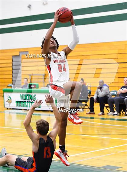 Thumbnail 2 in Chaparral vs. Thunderbird (Sunnyslope Hoopsgiving Basketball Tournament) photogallery.