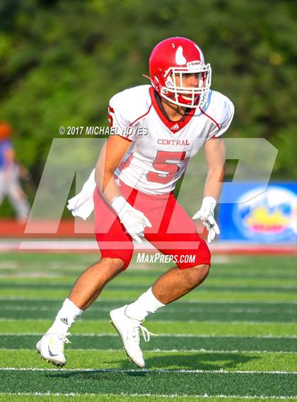 Thumbnail 2 in Hinsdale Central vs. St. Xavier (Crosstown Showdown) photogallery.