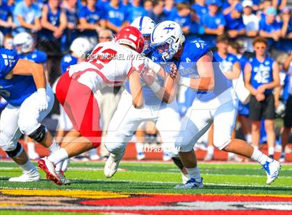 Thumbnail 3 in Hinsdale Central vs. St. Xavier (Crosstown Showdown) photogallery.