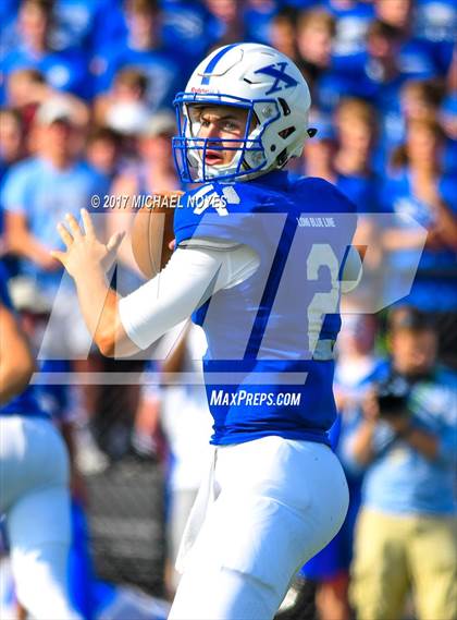 Thumbnail 1 in Hinsdale Central vs. St. Xavier (Crosstown Showdown) photogallery.