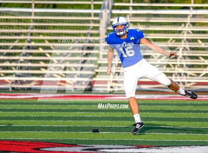 Thumbnail 3 in Hinsdale Central vs. St. Xavier (Crosstown Showdown) photogallery.