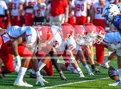 Thumbnail 2 in Hinsdale Central vs. St. Xavier (Crosstown Showdown) photogallery.