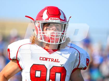 Thumbnail 1 in Hinsdale Central vs. St. Xavier (Crosstown Showdown) photogallery.