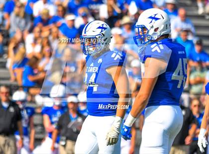 Thumbnail 1 in Hinsdale Central vs. St. Xavier (Crosstown Showdown) photogallery.