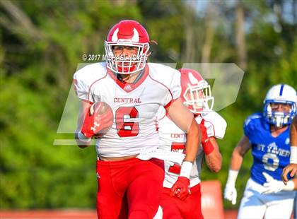 Thumbnail 2 in Hinsdale Central vs. St. Xavier (Crosstown Showdown) photogallery.